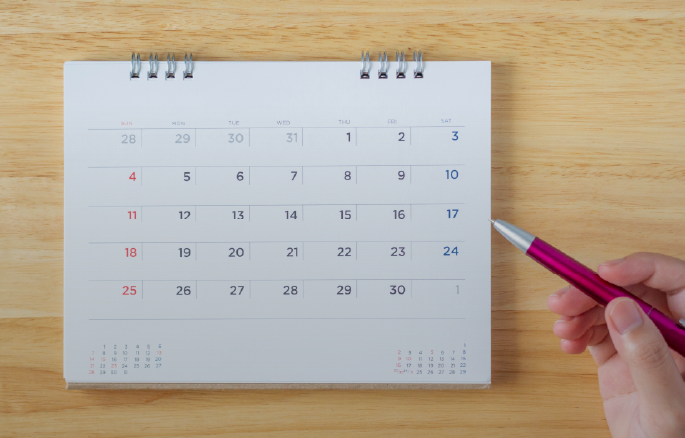 MTE prorroga para março de 2026 autorização para trabalho do comércio em feriados.