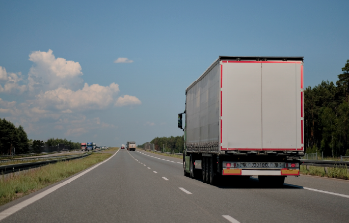 ANTT reforça a exigência de seguros obrigatórios para transportadores rodoviários de cargas.